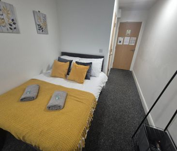 Studio Flat, Fox St, L3 - Photo 1