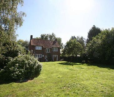 Church Road, Twinstead, Sudbury, CO10 - Photo 1