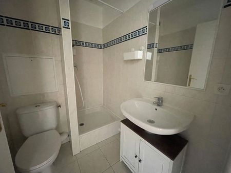 Location Appartement 1 pièce 25m² - Photo 5