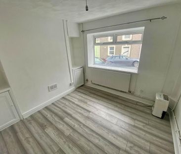 3 bedroom house to rent - Photo 2