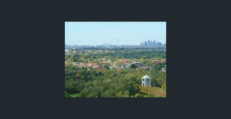 2 brm, 2bthrm with views. - Photo 2