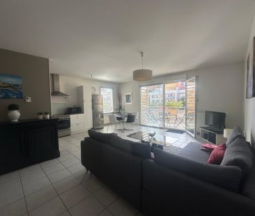 Location Appartement 3 pièces 66m² CHARNAY LES MACON 71850 - Photo 2