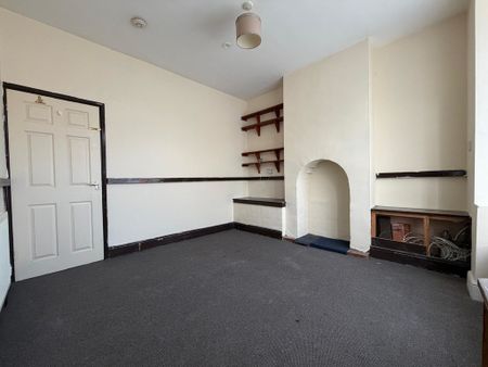 2 Bedroom Mid Terraced House For Rent - Photo 2