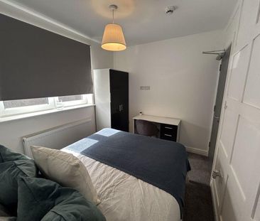 House share to rent - Photo 4