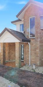 Family Home - Photo 3