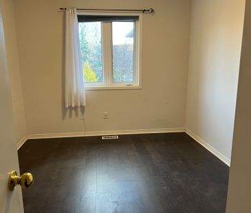 For Lease - 4600 Kimbermount Avenue Unit# 89, Mississauga, Ontario - Photo 5