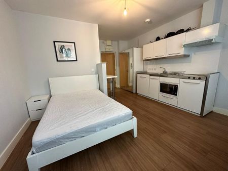 1 bedroom property to rent - Photo 5