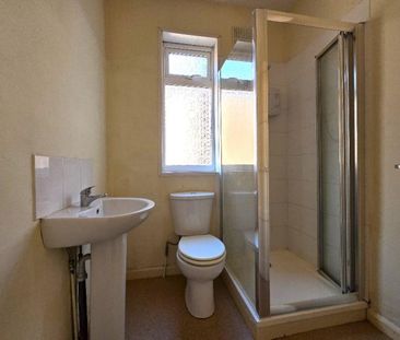 1 Bed Flat For Rent - Photo 2