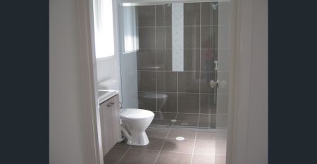 3 BEDROOMS! NEAR NORTH LAKES! - Photo 5