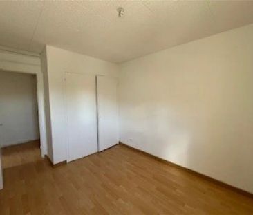 Location appartement 4 pièces - 80m² à Bollene (84500) - Photo 3