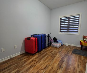 For Lease - 32 Kempenfelt Trail, Brampton, Ontario - Photo 3