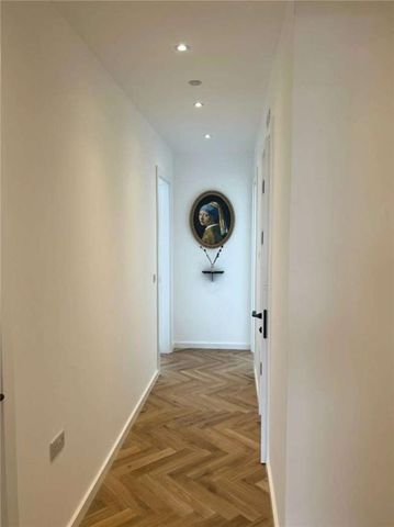 Arklow Road, London, SE14 - Photo 2