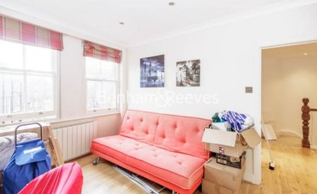 3 Bedroom flat to rent in Adamson Road, Hampstead, NW3 - Photo 5