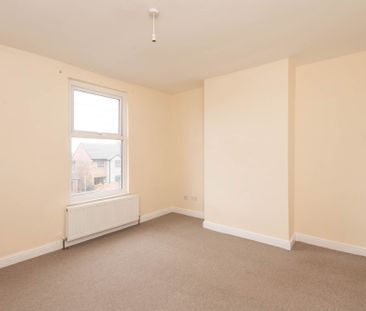 3 bedroom House to rent - Photo 3