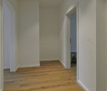 Top modernisierte Stadtwohnung in zentraler Lage von Neheim! - Foto 1