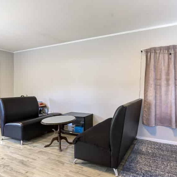 129B Boundary Road - Pets Allowed - Photo 1