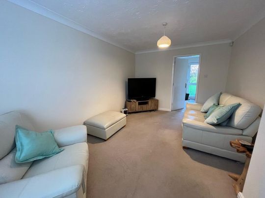 2 bedroom terraced house to rent - Photo 1