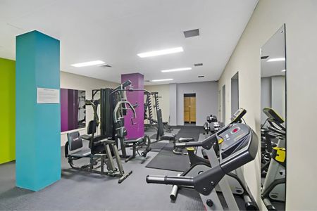 Move-In Ready Studio with Leafy Outlook and Resort Amenities - Photo 3