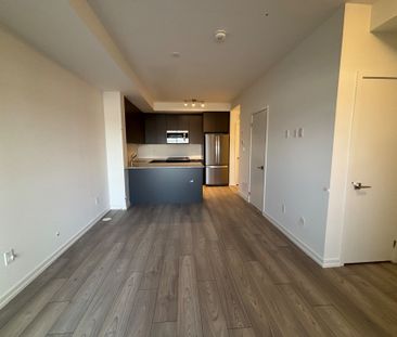 For Lease - #5-20 Lytham Green Circle, Newmarket, Ontario - Photo 5