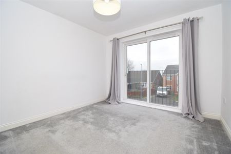 Buckingham Way, Castleford - Photo 3