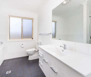 Prime Duplex on Parramatta - Photo 2