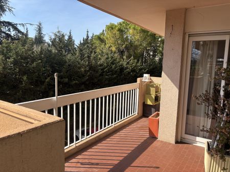 Location Appartement 4 pièces 74m² MONTPELLIER 34000 - Photo 5