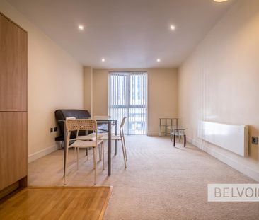 2 bedroom flat to rent - Photo 3