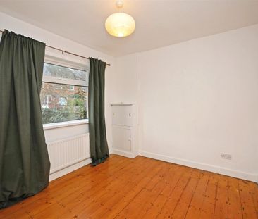 38 Ava Park, - Photo 5