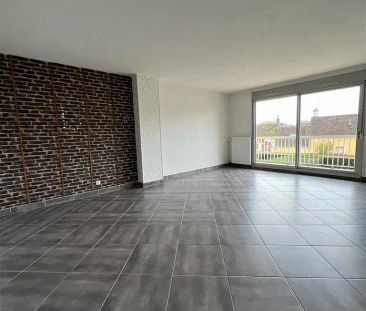 Location appartement 3 pièces - 82m² à Sens (89100) - Photo 4