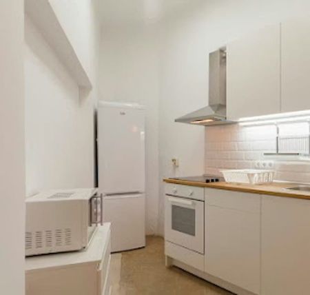 Avinguda Diagonal, Barcelona, Catalonia 08021 - Photo 5