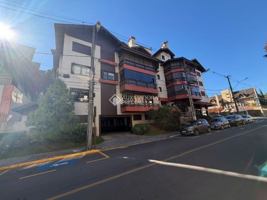 Apartamento com 2 quartos e 115m² para alugar em Centro, Gramado. - Photo 1