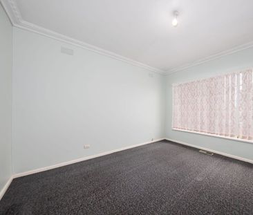 Convenient located! - Photo 4