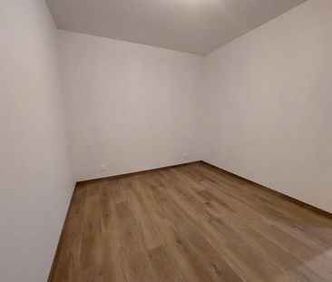 Location Appartement 2 pièces 23m² - Photo 2