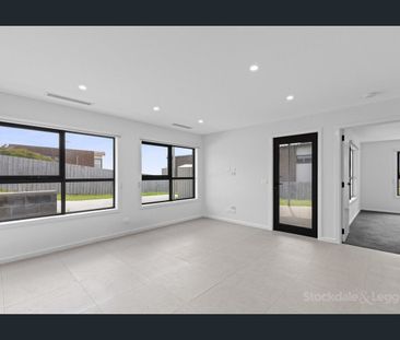 Prime Portarlington Location With Sweeping Bay Views - Photo 1