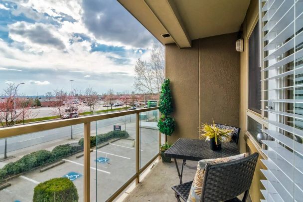 Langley Apts — 1 Bedroom - Photo 1