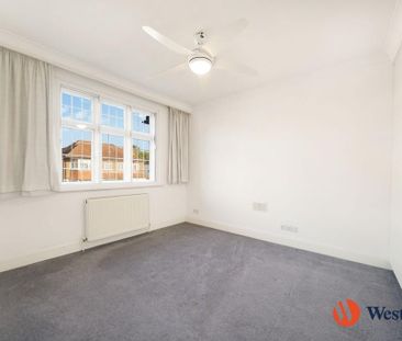 5 bedroom detached house to rent - Photo 5