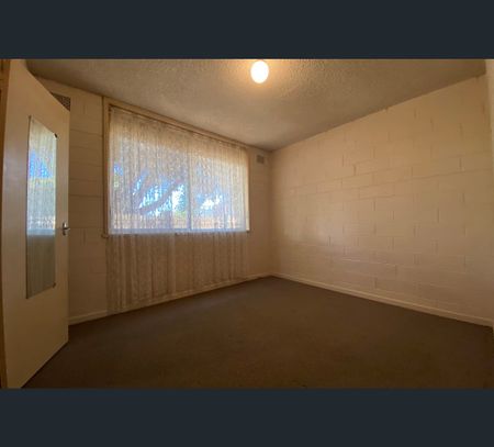2/49 Collier Crescent, Brunswick, Vic 3056 - Photo 5