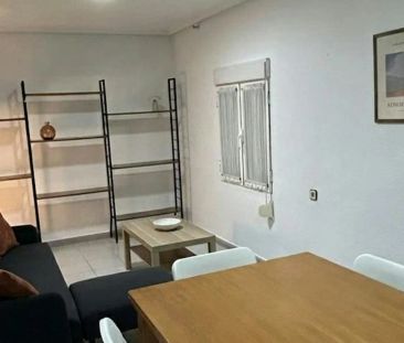 Piso de alquiler en Carrer Mario Pastor Sempere, Carrús Este - Photo 2