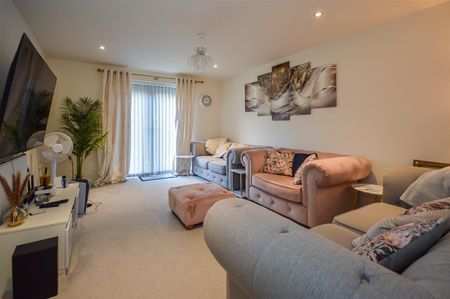 Bobbin Way, Wakefield - Photo 2