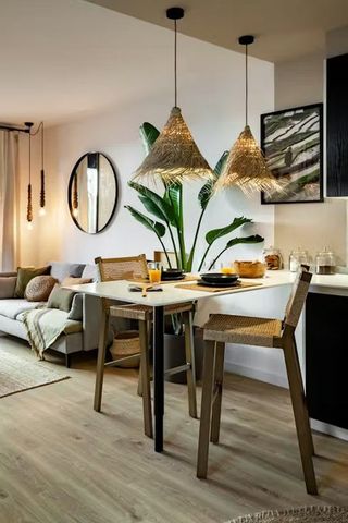 Carrer de Martínez de la Rosa, Barcelona, Catalonia 08012 - Photo 4