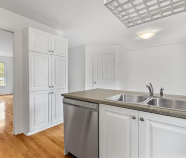 For Lease - 209 HOPEWELL Avenue, Glebe - Ottawa East and Area, Ontario - Photo 2