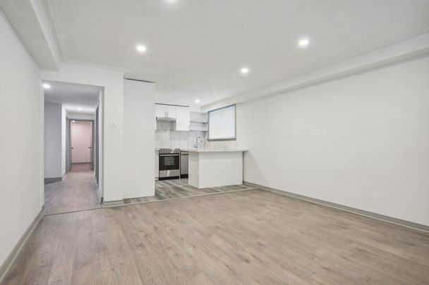For Lease - 18 Thirty Third Street Unit# 5, Toronto, Ontario - Photo 1