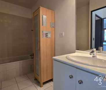 Appartement avec terrasse A LOUER - Photo 5