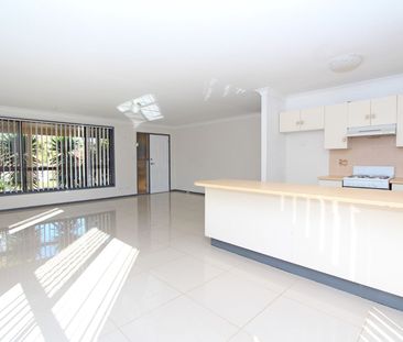 2/13 Koorong Avenue, 2444, Port Macquarie Nsw - Photo 1