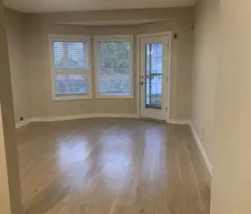 Modern Bright, Newly Renovated 2-Bed Walkout Basement Suite in Hidd... - Photo 1