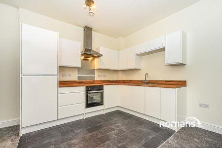 1 bedroom flat to rent - Photo 3