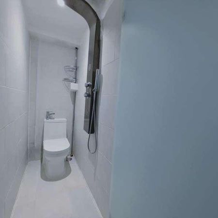 William Street, Swindon, SN1 - Photo 3