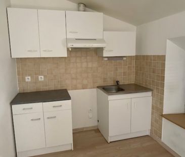 Location Appartement 1 pièce 21m² PONT DE VAUX 01190 - Photo 1