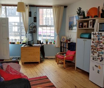 2 Bed Maisonette, Gloucester Road, BS7 - Photo 1