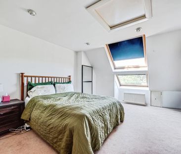 4 bedroom semi-detached house to rent - Photo 4